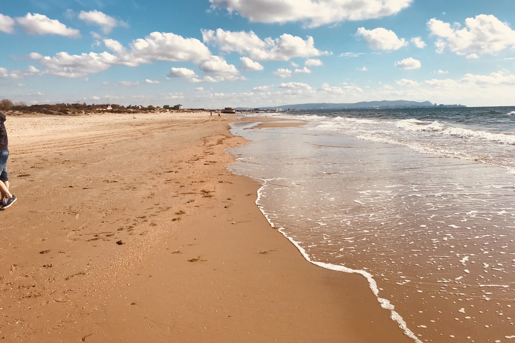 Песок и море Витязево