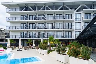 Riviera Hotel - 